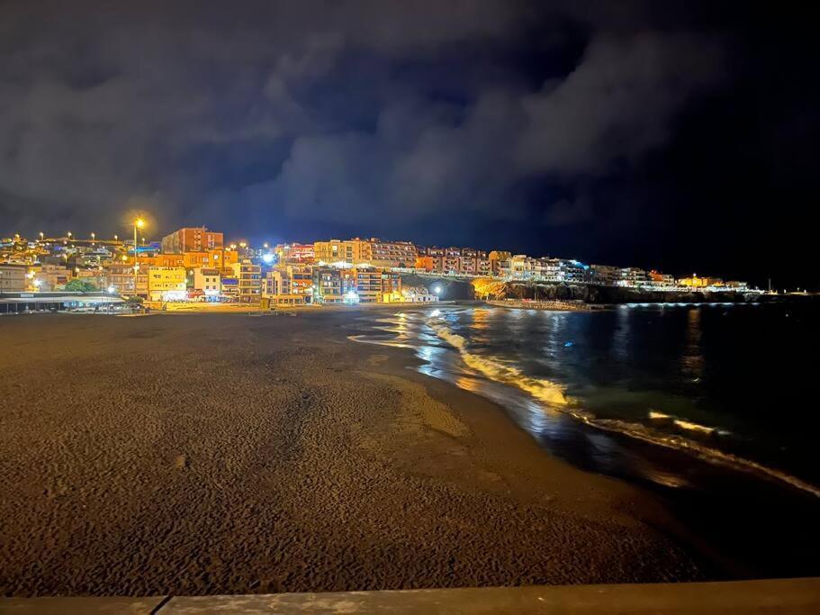 Pieds Dans L'Eau - Vue Sur Mer - Playa De メレナラ エクステリア 写真
